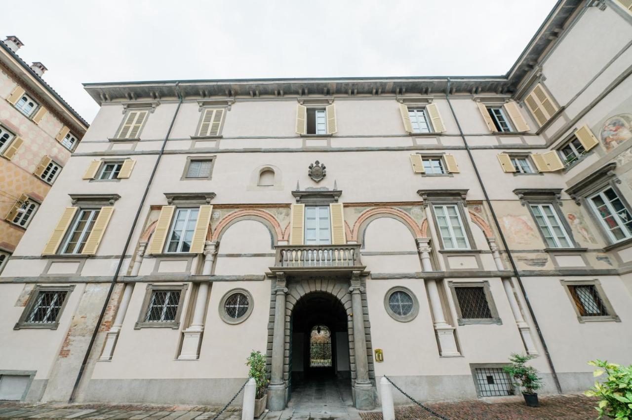Old Town Square Daire Bergamo Dış mekan fotoğraf